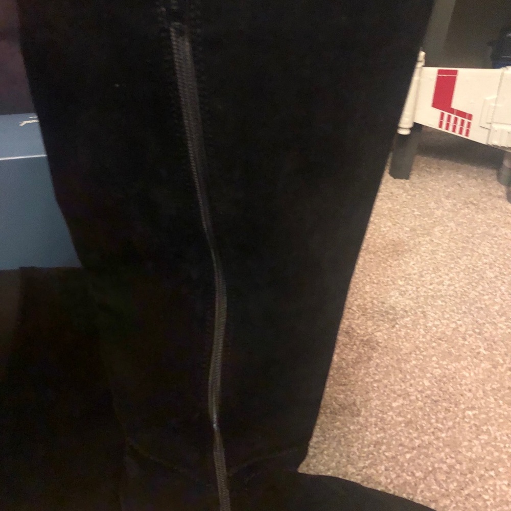 Black Under Knee Boots